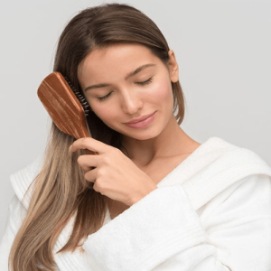 تغذیه از درون و مکملهای رشد مو